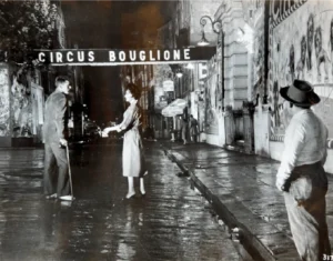 Movie scene with Gina Lollobrigida and Burt Lancaster in Trapeze movie 1954